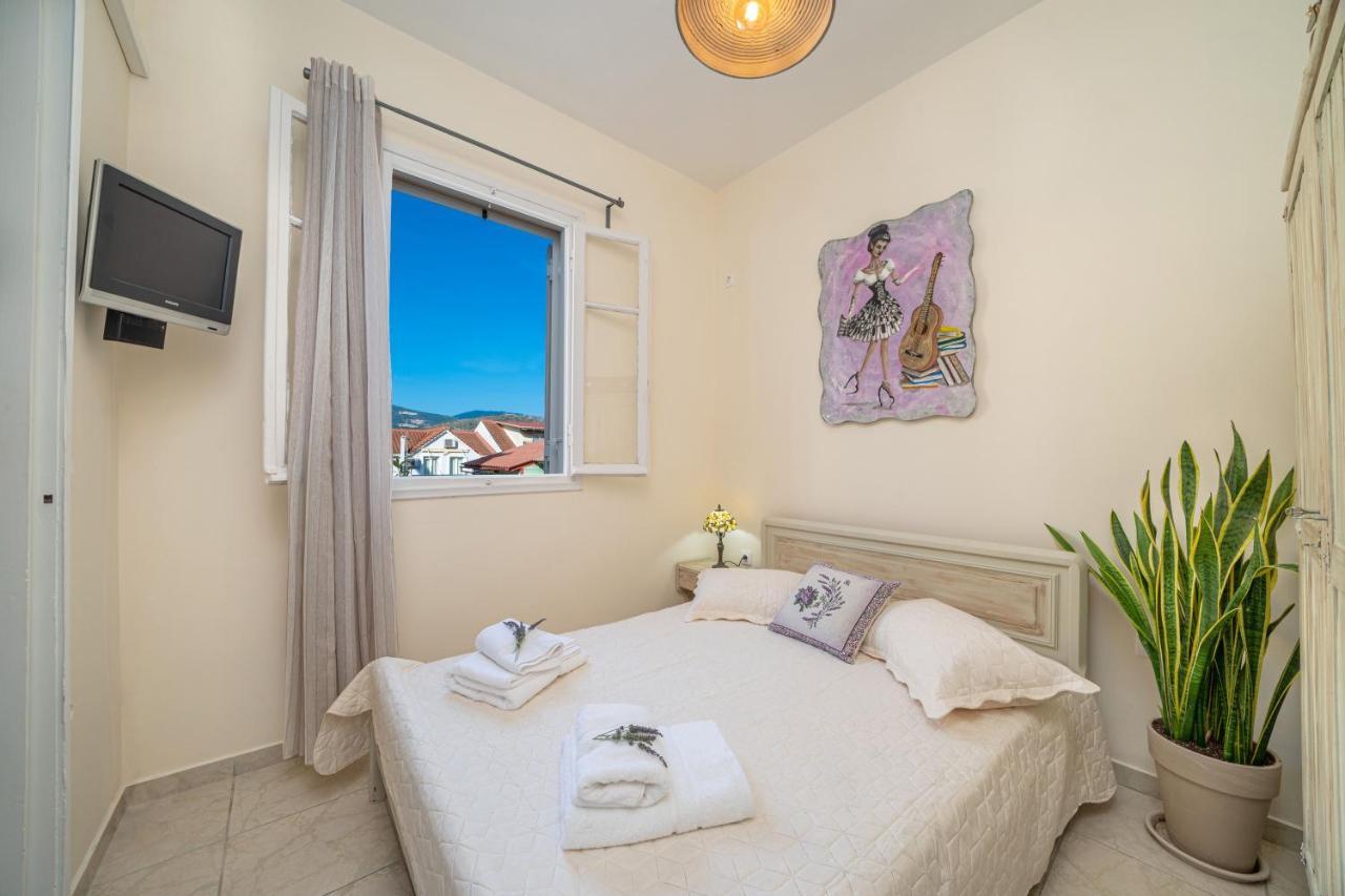 Flowers In The City - Elegant Home In Argostoli Argostoli (Kefalonia) Exterior foto